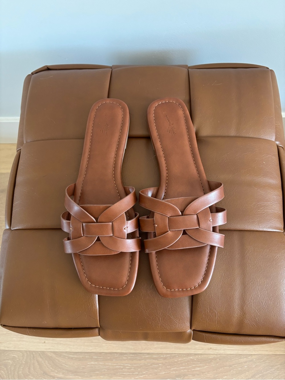 Universal Thread Braided Slide Sandals in Brown